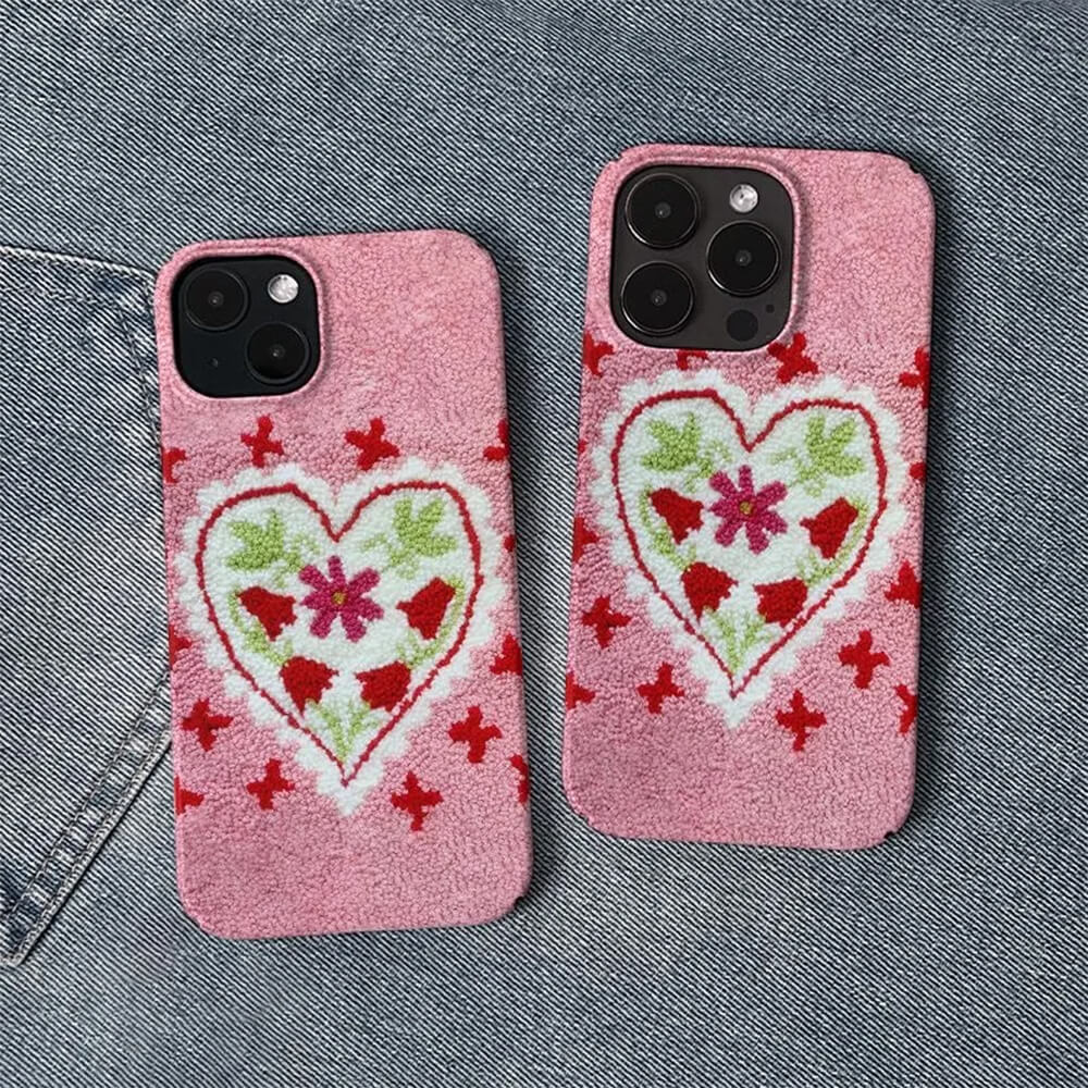 VILZSTUDIOS Stylish pink heart design iPhone case