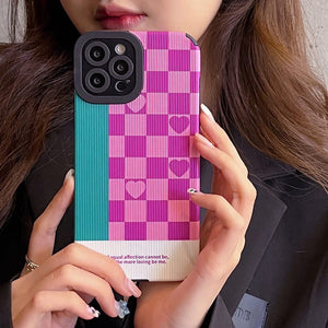 VILZSTUDIOS Stylish phone case with heart grid design