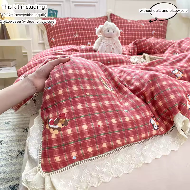 VILZSTUDIOS Charming red plaid bedding set with lace edges and playful designs