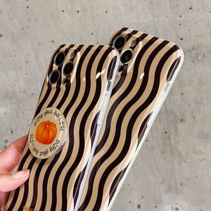 VILZSTUDIOS Stylish iPhone case with a graphic design