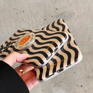 VILZSTUDIOS Stylish iPhone case with a graphic design