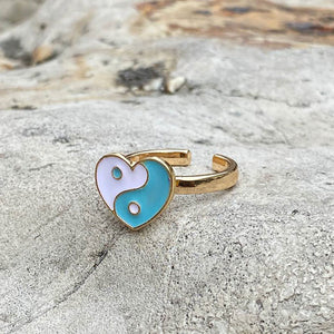 VILZSTUDIOS Spinning heart yin yang anxiety ring for style and focus
