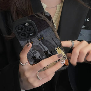 VILZSTUDIOS Stylish phone case with ghost and cat design