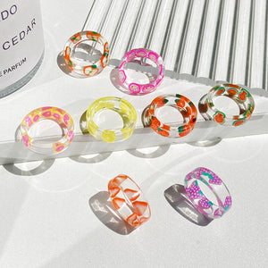 VILZSTUDIOS Handmade clear fruit resin ring