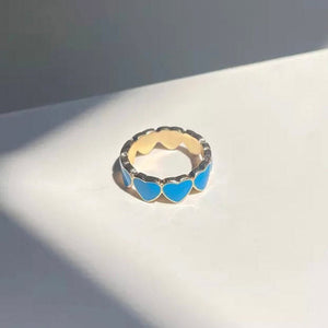 VILZSTUDIOS Stylish ring with heart design