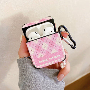VILZSTUDIOS Checkered design airpods case for stylish protection