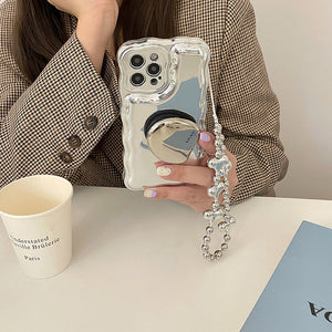 VILZSTUDIOS Trendy phone case with silver bead chain design
