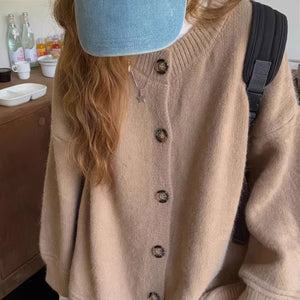 VILZSTUDIOS Chic oversized knit cardigan for casual layering