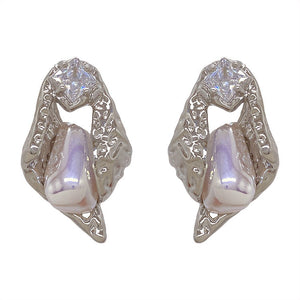 VILZSTUDIOS Elegant pearl earrings for fashionable outfits