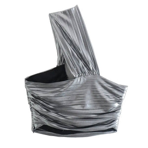 VILZSTUDIOS Chic metallic top for versatile styling