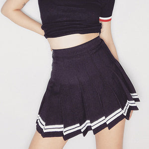 VILZSTUDIOS Chic pleated skirt from VILZSTUDIOS
