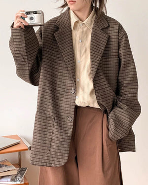 VILZSTUDIOS Chic oversized blazer with plaid pattern and classic lapel