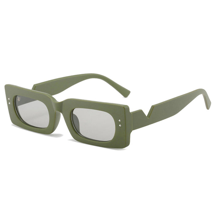 VILZSTUDIOS Stylish sunglasses with tinted lenses and thick frame