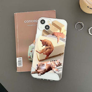 VILZSTUDIOS Stylish iPhone case with a cute cat design