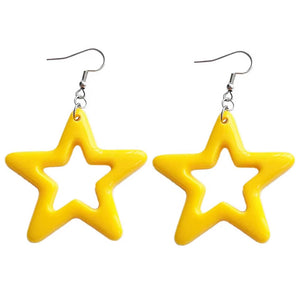 VILZSTUDIOS Stylish star shaped earrings in bold design