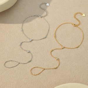 VILZSTUDIOS silver-tone clover hand chain bracelet