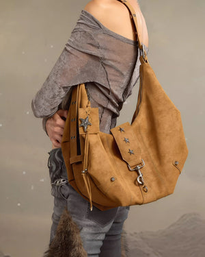VILZSTUDIOS Stylish hobo bag with star hardware and shoulder strap