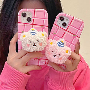 VILZSTUDIOS Cute bear-themed iPhone case for stylish protection