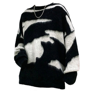 VILZSTUDIOS Cozy grunge fuzzy sweater for casual streetwear style