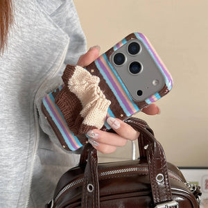 VILZSTUDIOS Stylish knit-inspired phone case