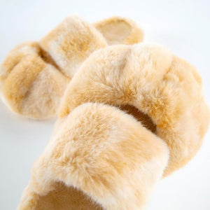 VILZSTUDIOS Cozy plush slippers for comfort and style