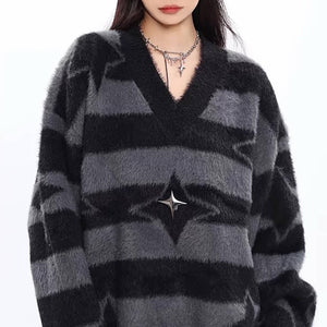 VILZSTUDIOS Cozy striped knit sweater with star accents