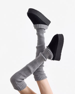 VILZSTUDIOS Textured leg warmers for winter fashion