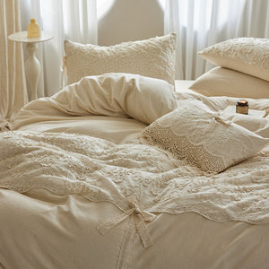 VILZSTUDIOS cream floral lace bedding set with scalloped trim and ribbon bow accents