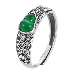VILZSTUDIOS silver-tone ornate baroque ring with dark green cabochon