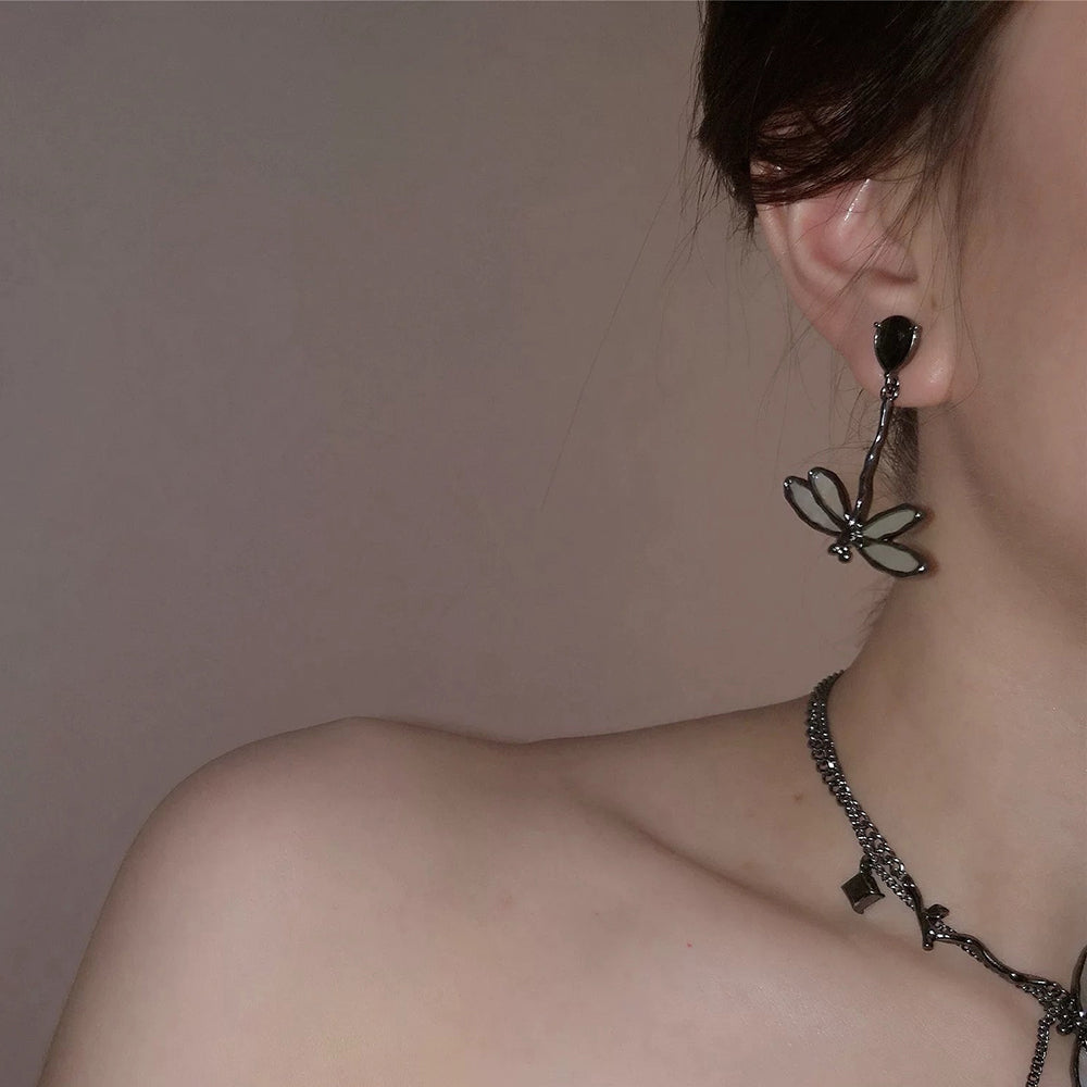 VILZSTUDIOS Stylish dragonfly earrings made from zinc alloy