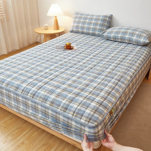 VILZSTUDIOS dusty blue check and stripe quilted fitted sheet with piped edging