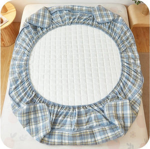 VILZSTUDIOS dusty blue check and stripe quilted fitted sheet with piped edging