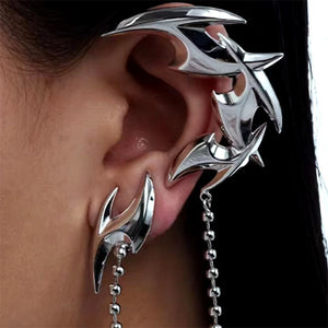 VILZSTUDIOS Stylish chain ear cuff accessory