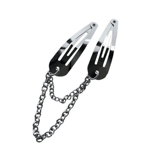 VILZSTUDIOS Edgy chain hair clips for stylish looks