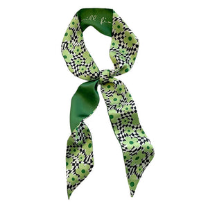 VILZSTUDIOS Elegant satin scarf accessory for versatile styling