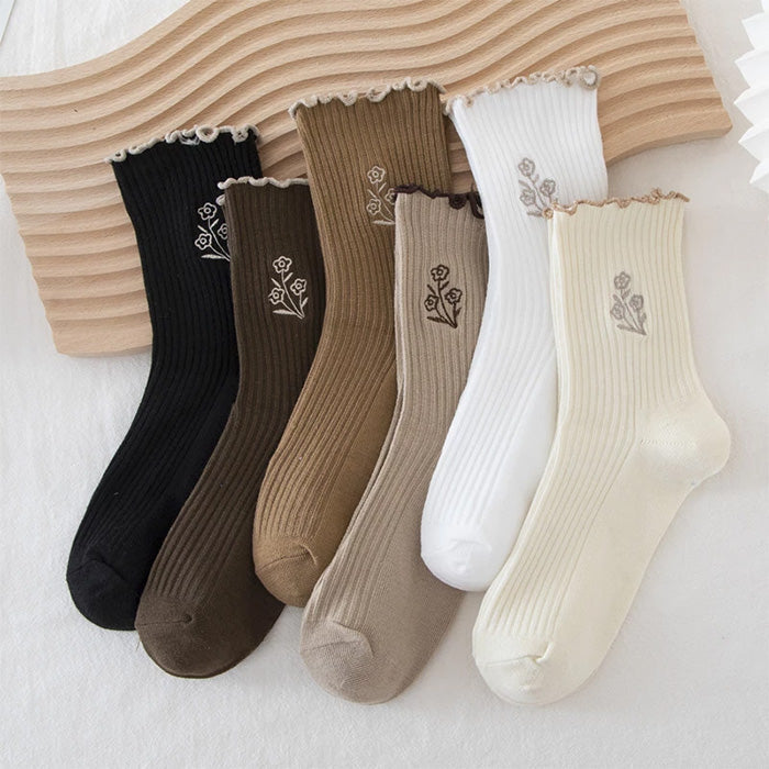 VILZSTUDIOS Ethereal Grunge Floral Socks for stylish streetwear