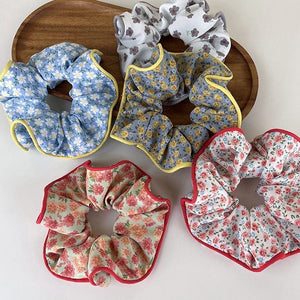 VILZSTUDIOS Floral scrunchies for stylish hair accessories
