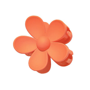 VILZSTUDIOS Floral hair claw accessory for styling