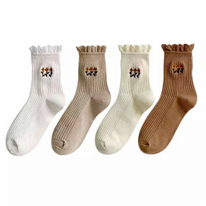 VILZSTUDIOS Stylish floral ruffle socks for fashion enthusiasts