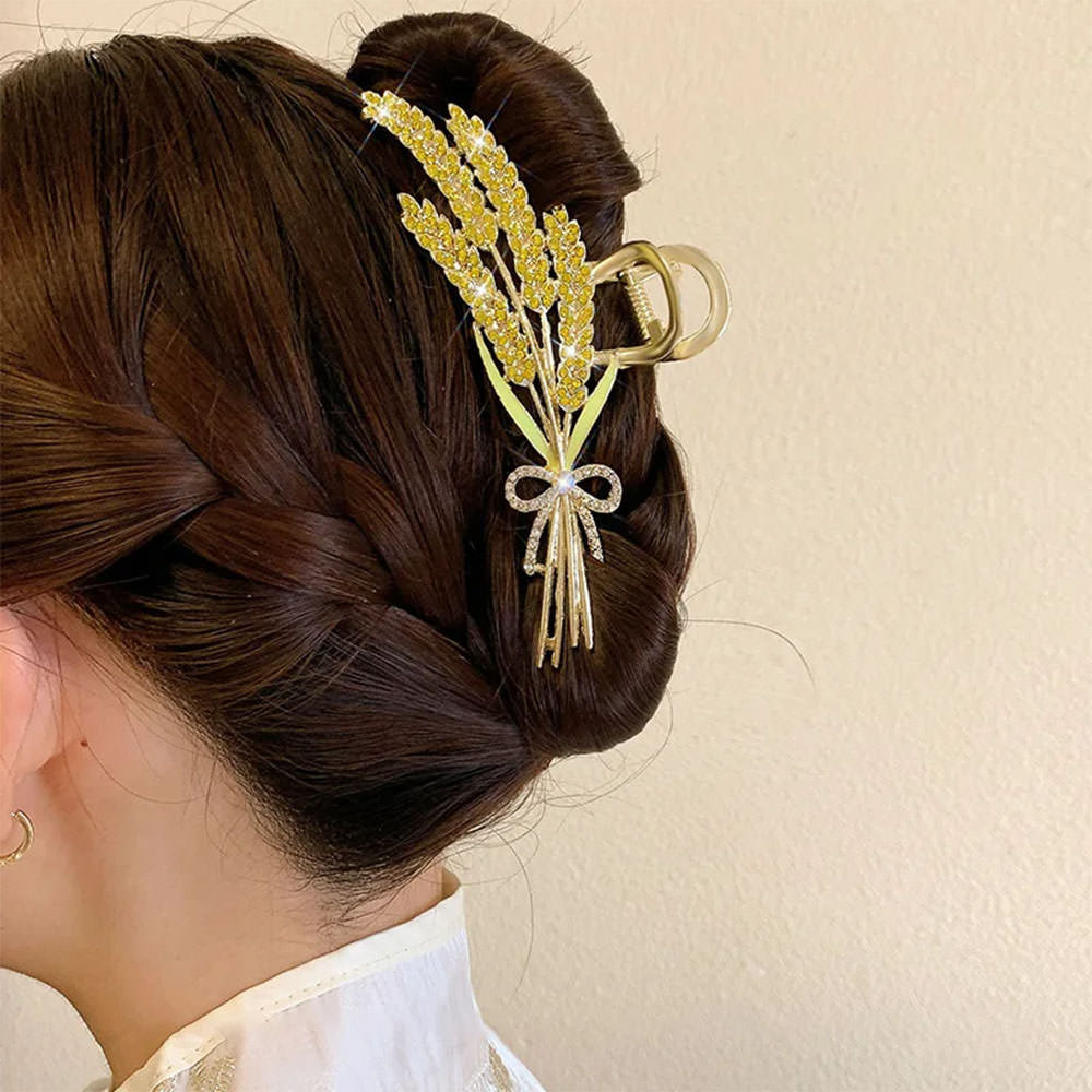 VILZSTUDIOS Stylish hair claw accessory for effortless fashion
