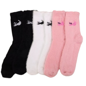 VILZSTUDIOS Cozy socks with cat embroidery design