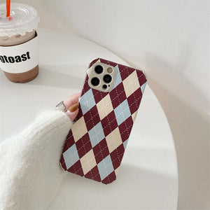 VILZSTUDIOS Stylish argyle pattern iPhone case