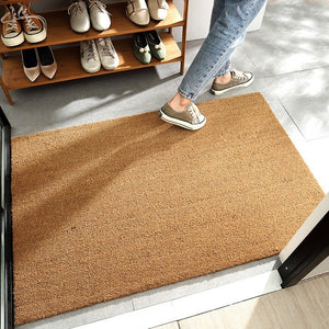 VILZSTUDIOS golden tan rectangular coir door mat with coarse bristled surface