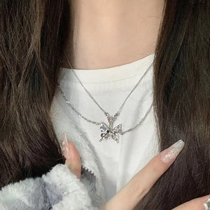 VILZSTUDIOS Stylish butterfly necklace in zinc alloy