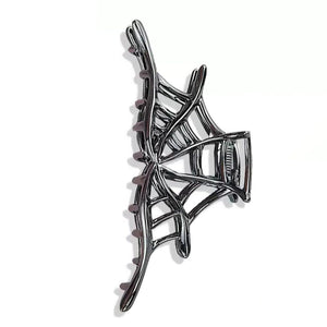 VILZSTUDIOS Grunge spiderweb metal hair claw for stylish accessories