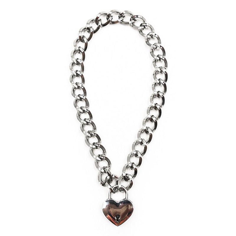 VILZSTUDIOS Stylish heart padlock chain necklace for modern fashion