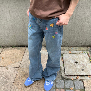 VILZSTUDIOS Floral stitch denim jeans for streetwear fashion