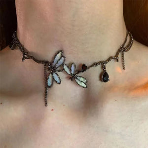 VILZSTUDIOS Stylish insect inspired choker necklace