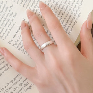 VILZSTUDIOS matte silver-tone band ring