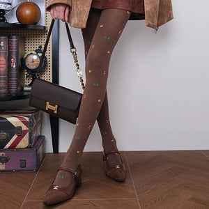 VILZSTUDIOS Cozy tights featuring a nature-inspired print